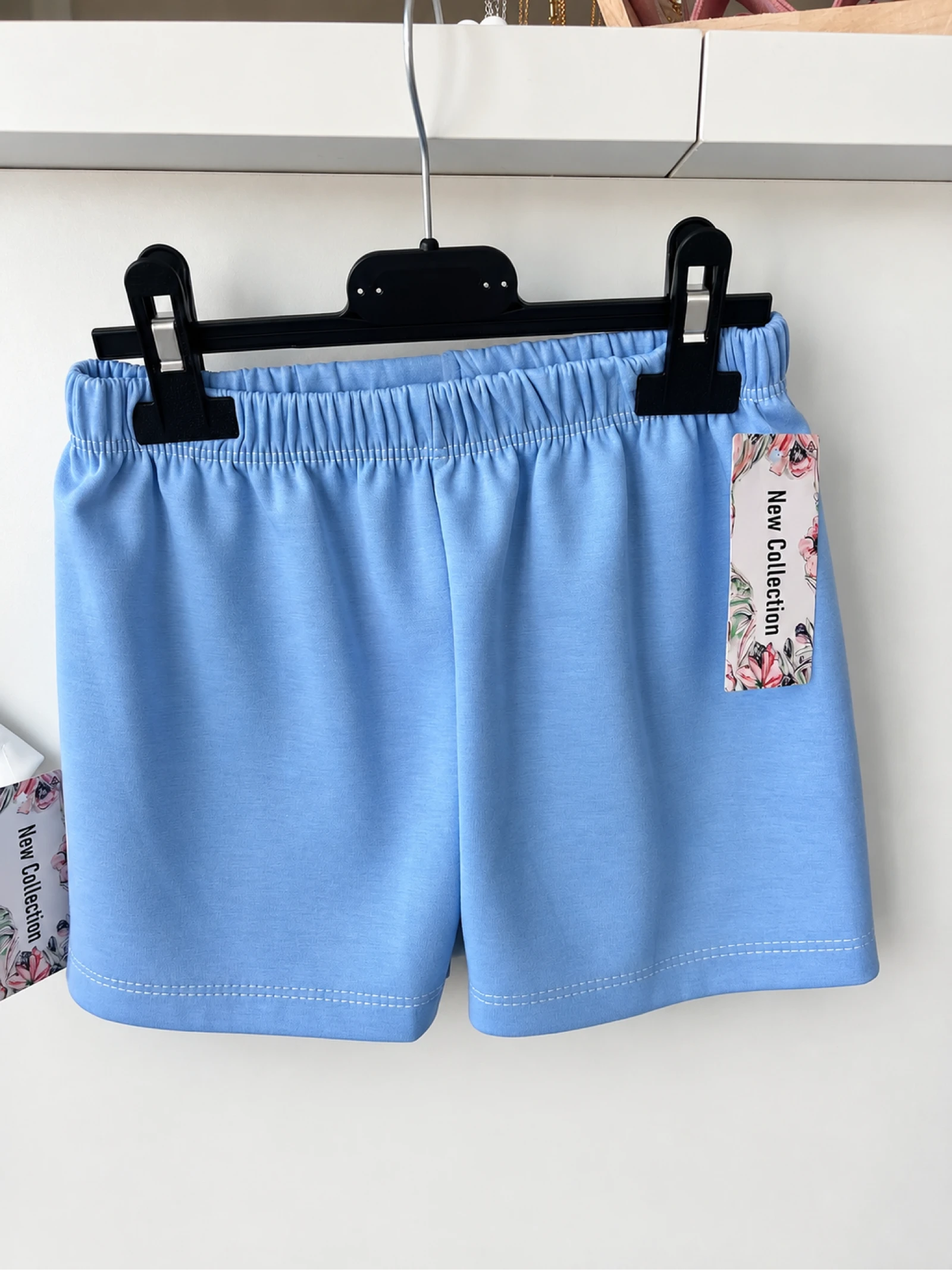 💙 Conjunto infantil Huntrix azul – T-shirt + Short 💙 – photo 2